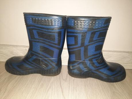 Modro-čierne gumáky a&a (vd 15 cm), 23