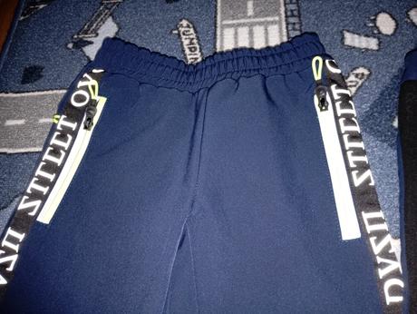 2x softshellove širšie nohavice, 128