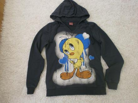 Mikina s potlačou na prednom diele, 146