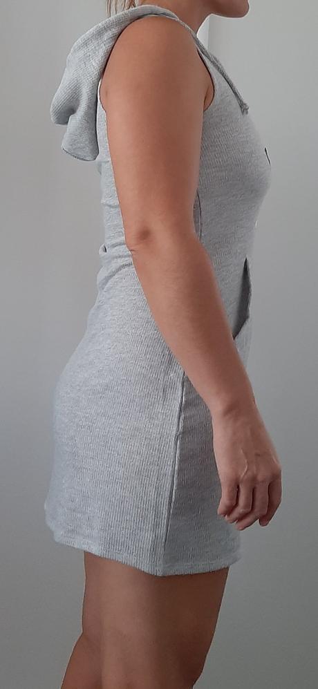 Krasne letne minisaty, m