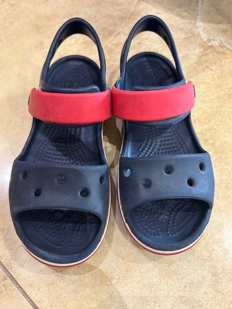 Sandálky, crocs,28