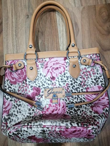 Guess kabelka, guess