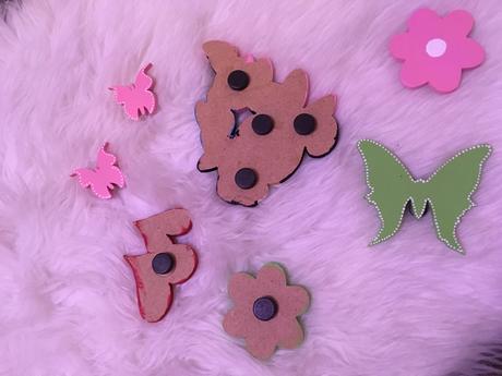 Magnetky/ozdoby ručne robené minnie,