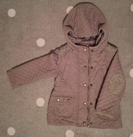 Bunda s kapucňou tzv. parka, f&f,92