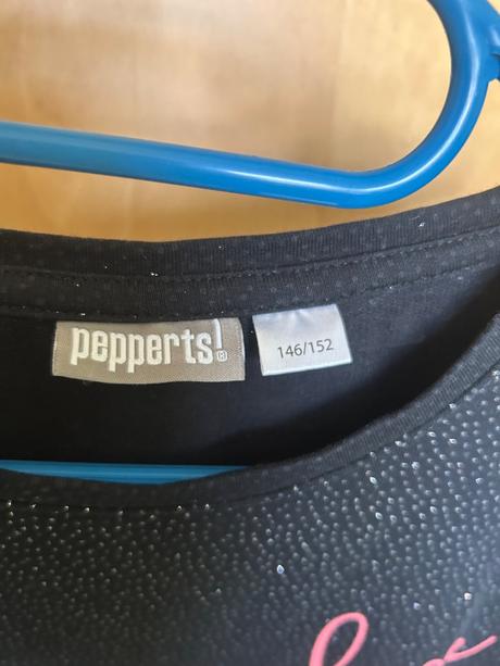 Trblietavé šaty, pepperts,146