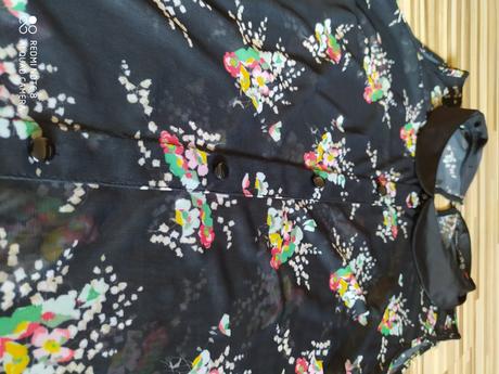 Predám blúzku, atmosphere,m