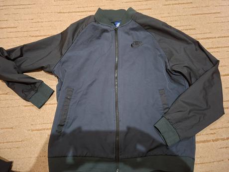 Vetrovka nike l, nike,l