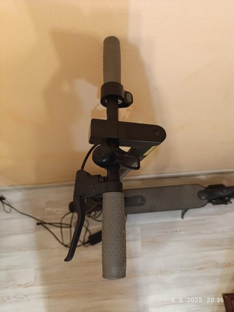 Elektrická kolobežka xiaomi,