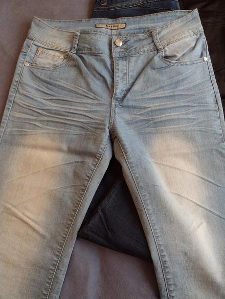 Svetlomodré a tmavomodré rifle., xl