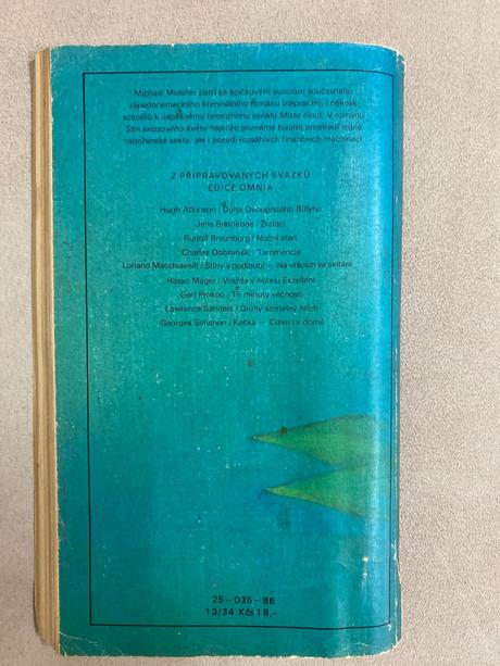 Kniha -stín lotosového květu, 