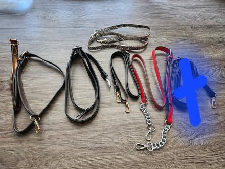 Popruhy na kabelky, guess