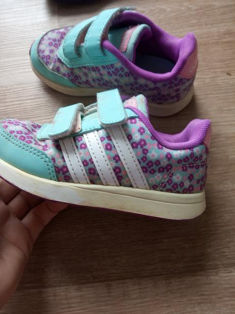 Botasky, adidas,24