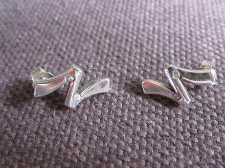 Strieborne nausnice "blesky", 