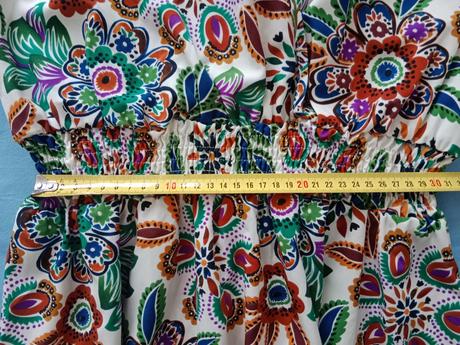 Vzorované ľahké letné šaty, l