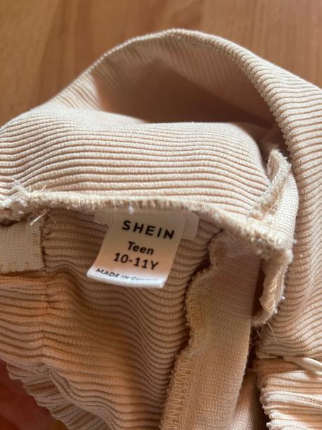 Dievčenská sukňa, 140