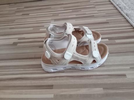 Predaj sandalok rieker, 36