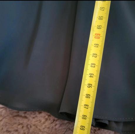 S spolocenske saty, 36