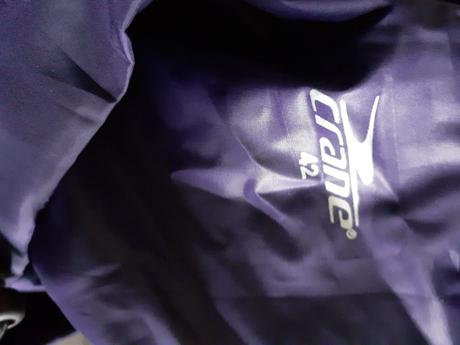 Tenka športová vetrovka, 42