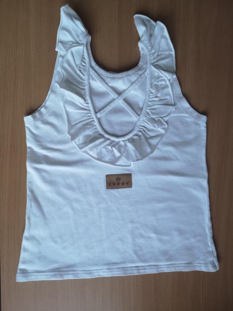 Biele tielko s volánom a prekrížením zn. zuppa, 140