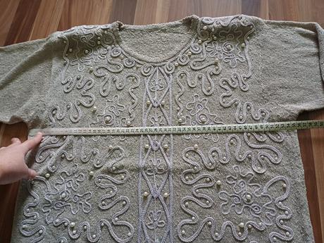 Darujem ozdobný sveter v.xl, xl