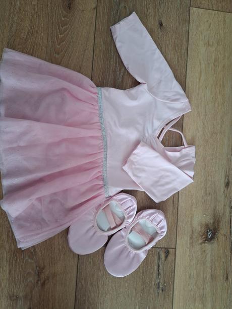 Dievčenské šaty, gate,110