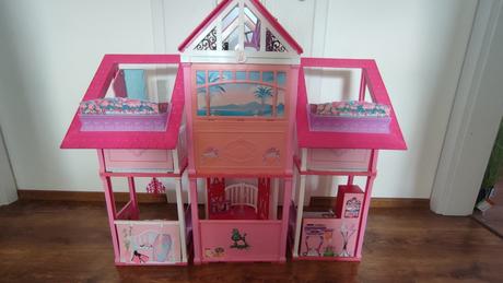 Barbie domček, 