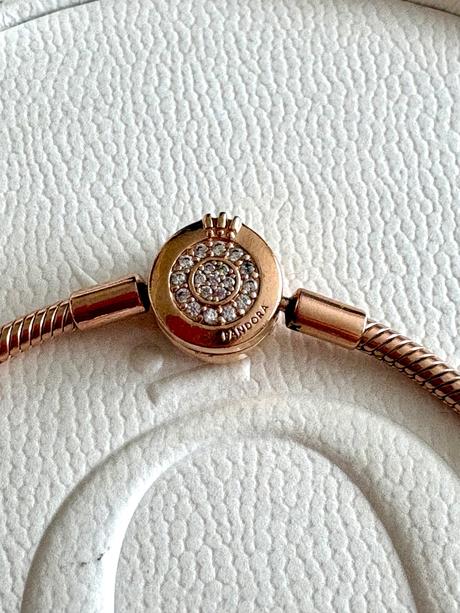 Pandora roségold náramok a korálky, pandora