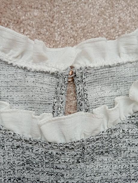 Elegantné šaty, 146