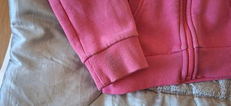 Mikina146, malo nosena, druha gratis., f&f,146