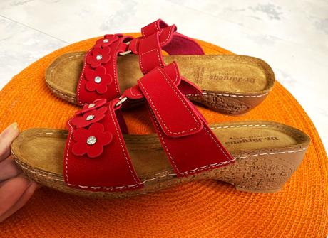 Pohodlné šlapky na klinovom podpätku, 38