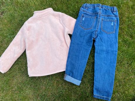 Dievčenské rifle na 2 - 3 r., lupilu,86