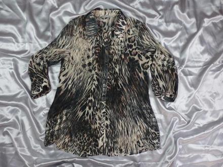 Kvalitná dámska blúzka, 40