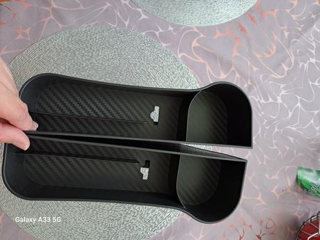 Organizer do auta 2 ks,