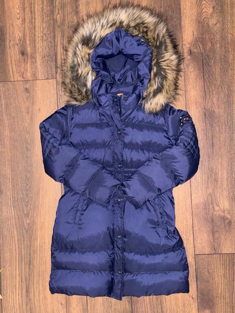 Zimná guess bunda, guess,140