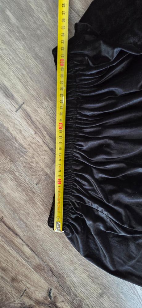 Zamatova sukna, pepperts,146