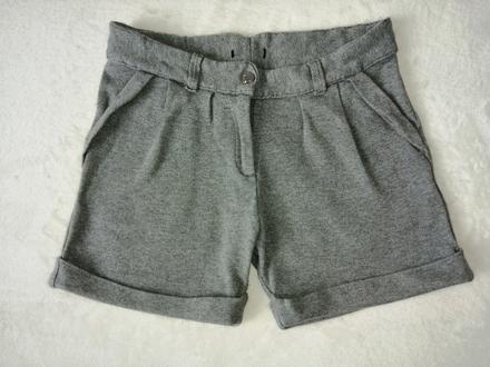 Pekné pohodlné teplákové kraťasy, kappahl,152