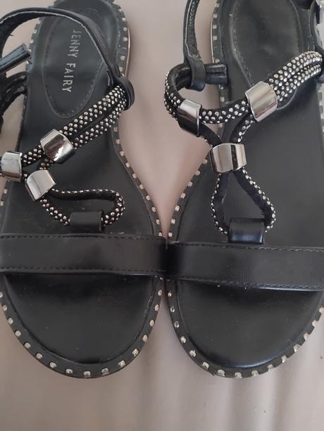 Sandalky s kamienkami, 37