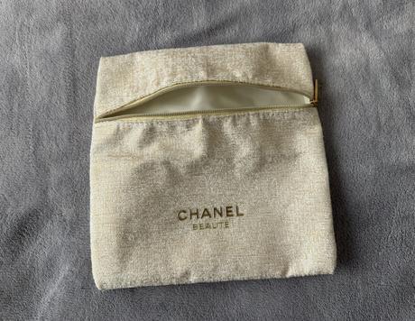Chanel makeup kapsička, 