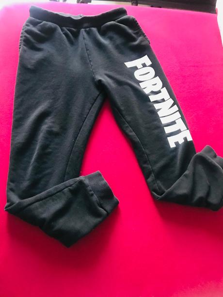 Detske teplaky, f&f,140