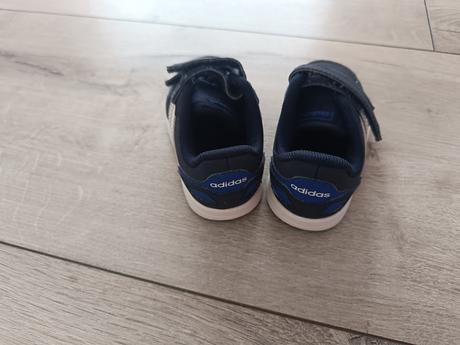 Adidas tenisky, adidas,21