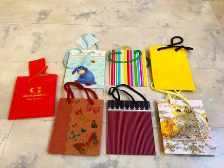 Darčekové malé tašky 24 ks, 