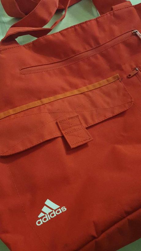 Cestovná veľmi praktická taška , zn. adidas, adidas