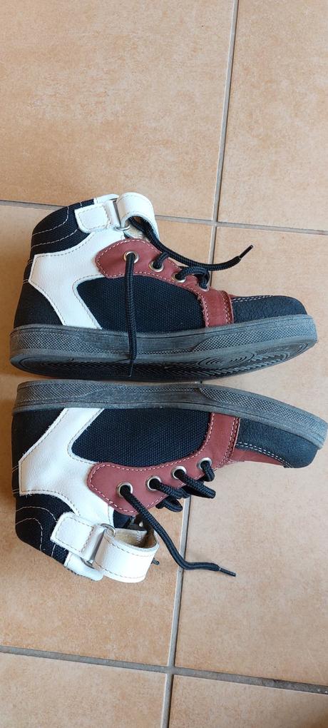 Kožené topánky, 30