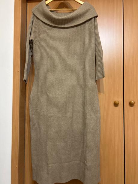 Pletené šaty s carmen výstrihom 44/46, bonprix,44