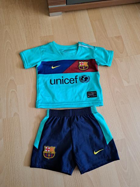 Nike suprava, nike,62 / 68