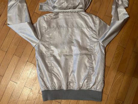 .prechodna bunda, authority,m