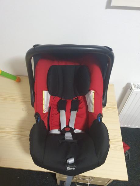 Vajicko, britax