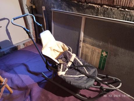 Kovové sane s fusakom, 