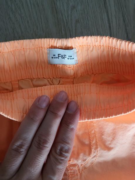 Kraťasy, f&f,92
