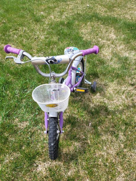 Bike for girls 3 or 4 years old, 